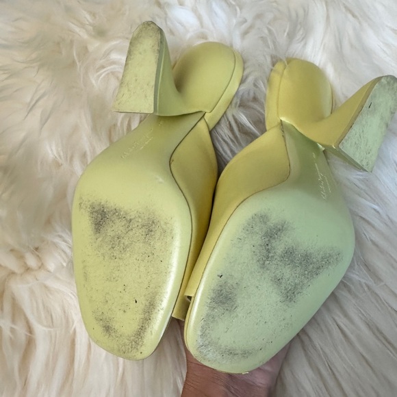 FERRAGAMO
Leather Sansu Mules 85 - Picture 5 of 8